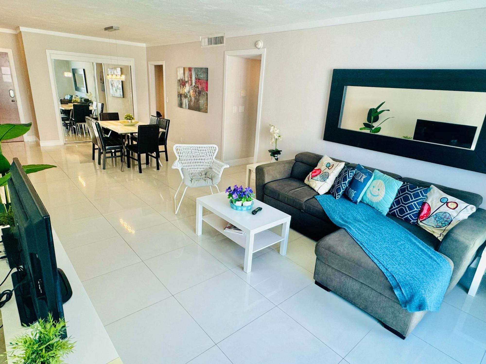 The Tides Condo On Hollywood Exteriör bild